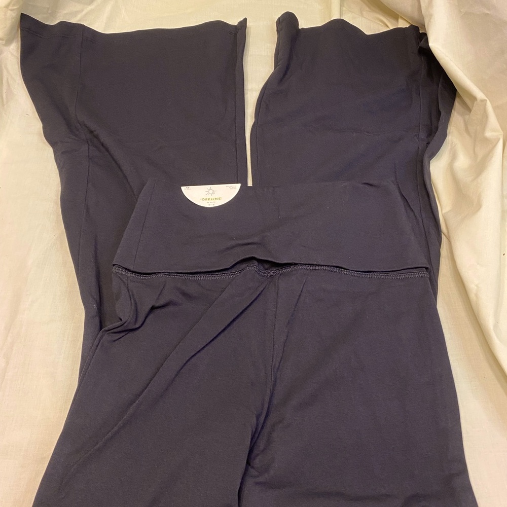 Aerie Flare leg leggings, NEW WITH TAG